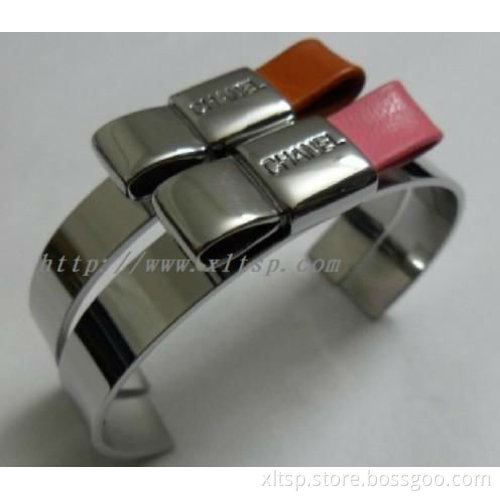 XLT-T256 Stainless Steel Girls Fashion Bow-knot Bangles